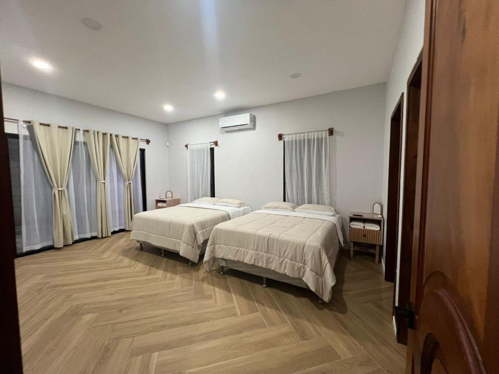 La Isla Bonita Residence 弗洛勒斯 外观 照片